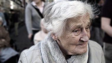 Early Signs of Alzheimers Disease